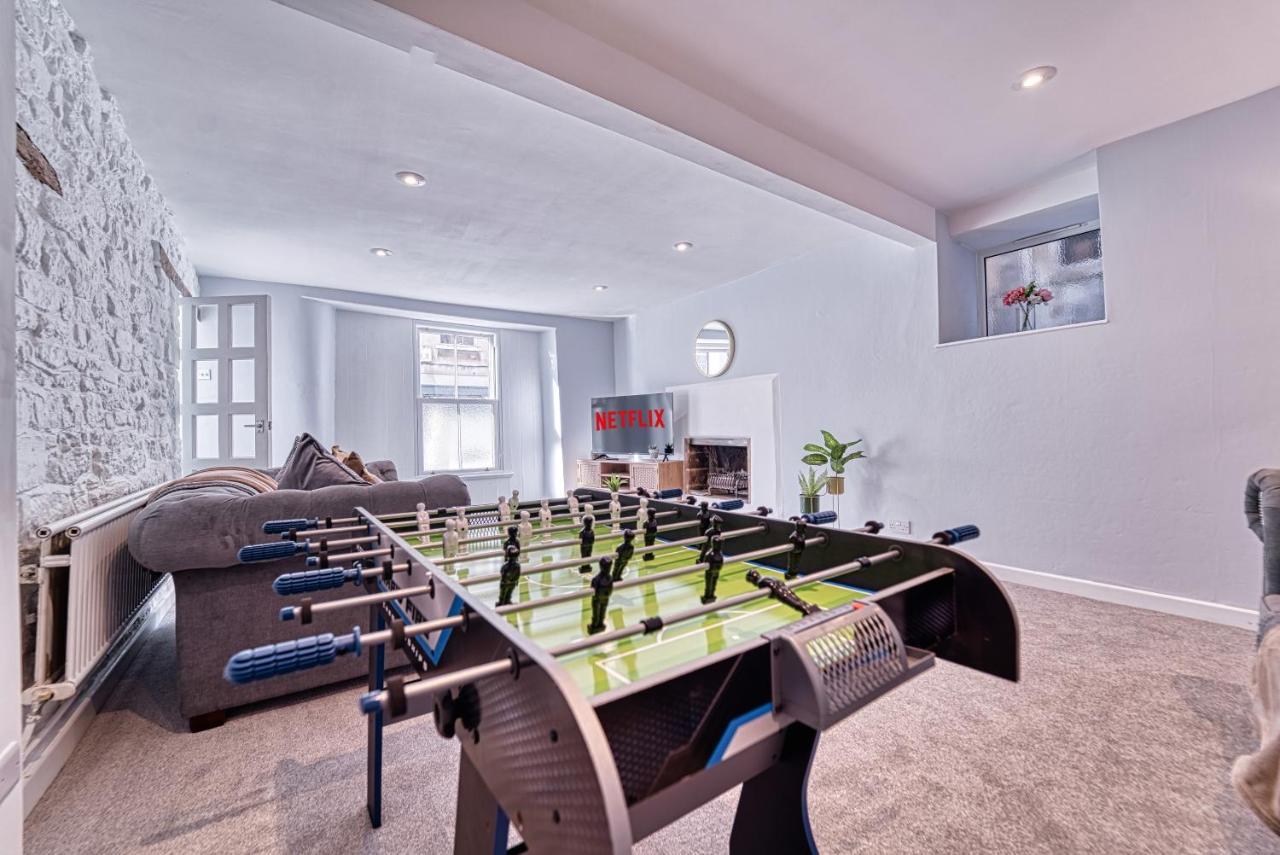The Stylish Gem Of Bath - Football Table - Sleeps 10 外观 照片